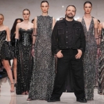 murat-acar-defilesinde-mermer-podyumda-moda-resitali.jpg