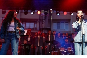 selcukluda-nostalji-dolu-gece.jpg