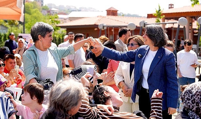 uskudarda-engelliler-haftasi-coskusu-cocuk-koyune-tasindi.jpg