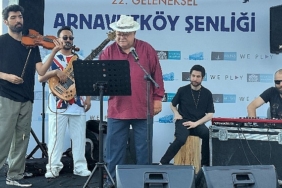 arnavutkoyde-bogazici-coskusu-22-geleneksel-arnavutkoy-senligi.jpg