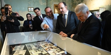 baskan-altay-tum-konyalilari-buyuk-ilgi-goren-hac-hatirasi-cumhuriyet-donemi-hac-yolculuklari-ve-hatiralari-sergisine-davet-etti.jpg