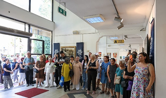 baskan-cercioglu-her-yastan-vatandasi-sanatin-tum-renkleri-ile-bulusturmaya-devam-ediyor.jpg
