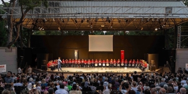 bornovada-ritim-ve-halk-danslari-ruzgari.jpg