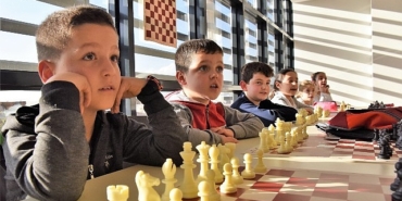 bornovada-sanat-dolu-yaz.jpg