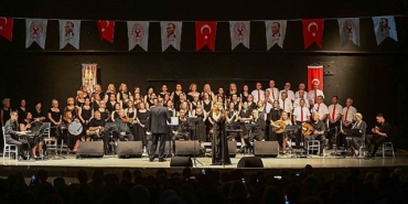 bornovada-yaza-coskulu-merhaba.jpg