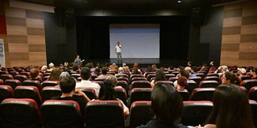 cannesin-odullu-kisa-filmleri-manisali-sinemaseverlerle-bulustu.jpg