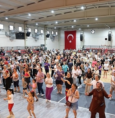 ciglide-aerobik-ve-dans-gecesi-coskusu.jpg