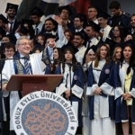 deu-tip-fakultesinde-48-donem-mezuniyet-coskusu-yasandi.jpg