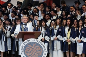 deu-tip-fakultesinde-48-donem-mezuniyet-coskusu-yasandi.jpg