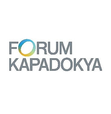 dev-t-rex-forum-kapadokyada-cocuklarla-bulusuyor.jpg