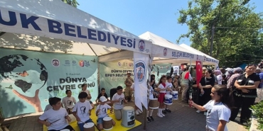 efes-selcukta-dunya-cevre-gunu-atigini-getir-hediyeni-gotur-etkinligiyle-kutlandi.jpg