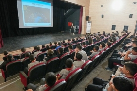 gaziemir-belediyesinden-5-bin-486-ogrenciye-geri-donusum-egitimi.jpg