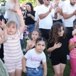 gunduz-ucurtma-yaptilar-aksam-konserde-bulustular.jpg