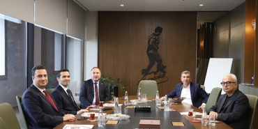 izmir-bakircay-universitesi-ile-alosbi-arasinda-is-birligi-gorusmesi.jpg