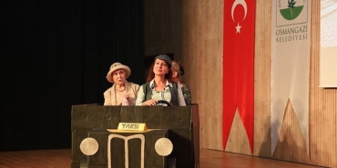kadinin-gucu-osmangazi-sahnesinden-yukseldi.jpg