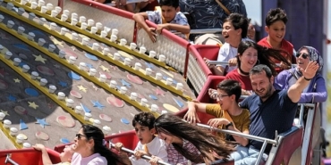 karneval-babalar-gunune-ayri-bir-anlam-katti.jpg
