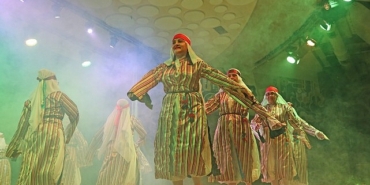 karsiyakada-halk-danslari-kursuna-muhtesem-final.jpg