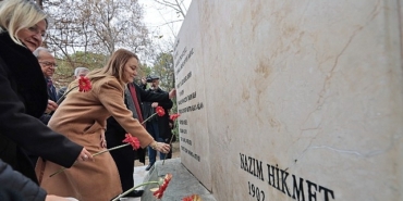 konaktan-usta-sairlere-vefa-nazim-hikmet-ve-ahmed-arif-konakta-anilacak.jpg