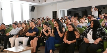 masmek-kursiyerleri-yil-boyunca-ogrendiklerini-sahneye-tasidi.jpg