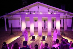 niluferde-kadin-oyunlari-festivali-sairler-mezarligi-ile-sona-erdi.jpg