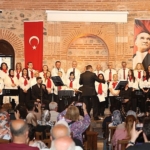 osmangazide-turkuler-gonullere-islendi.jpg
