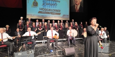 sayginlar-korosu-gonulleri-costurdu.jpg