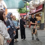 tarik-dursun-k-nin-izinde-izmir-turu.jpg