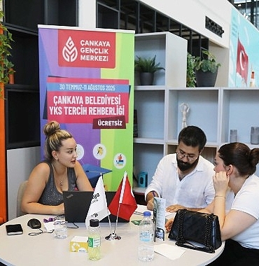 cankaya-belediyesinden-ucretsiz-yks-tercih-rehberligi.jpg