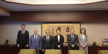 deuden-japonyada-akademik-is-birligi-atagi.jpg