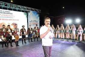 dikilide-yaz-etkinlikleri-buyuk-bir-coskuyla-sona-erdi.jpg