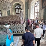 genc-seyyah-bursa-gezisi-ile-gencler-tarihin-izini-suruyor.jpg