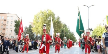 inegol-belediyesi-kultur-sanat-festivali-bugun-basliyor.jpg