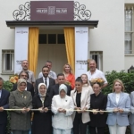 kalyon-kulturun-yeni-sergisi-gunesin-kiyisi-sanatseverlerle-bulustu.jpg