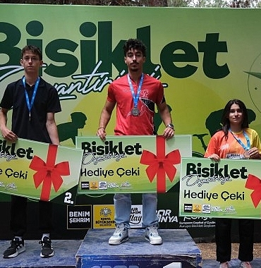 konya-buyuksehirin-bisiklet-ve-aile-oryantiring-etkinlikleri-buyuk-heyecana-sahne-oldu.jpg