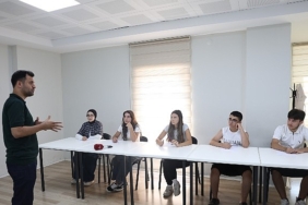 osmangaziden-genclerin-gelecegine-ucretsiz-egitim-destegi.jpg
