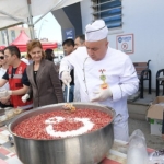 sali-pazarinda-asure-ikrami.jpg