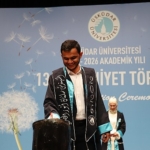 uskudar-universitesi-13-donem-mezunlarini-ugurladi.jpg