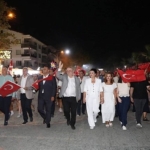 30-agustos-zafer-bayrami-edremitte-buyuk-coskuyla-kutlandi.jpg