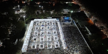 8-edremit-kitap-fuari-basliyor.jpg