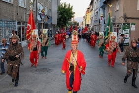 balkanlarin-ezgileri-osmangazi-sokaklarinda-yankilandi.jpg