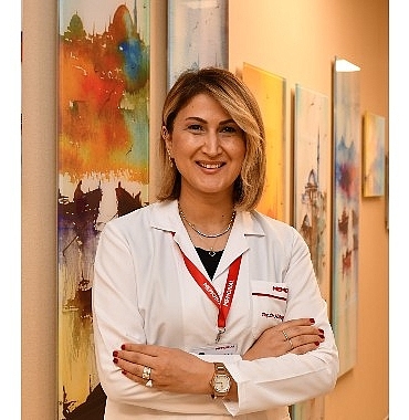 bas-donmesi-ve-mide-bulantisi-kadinlarda-kalp-krizi-belirtisi-olabilir.jpg