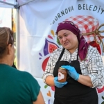 bornovada-dogal-lezzetler-halkla-bulusuyor.jpg