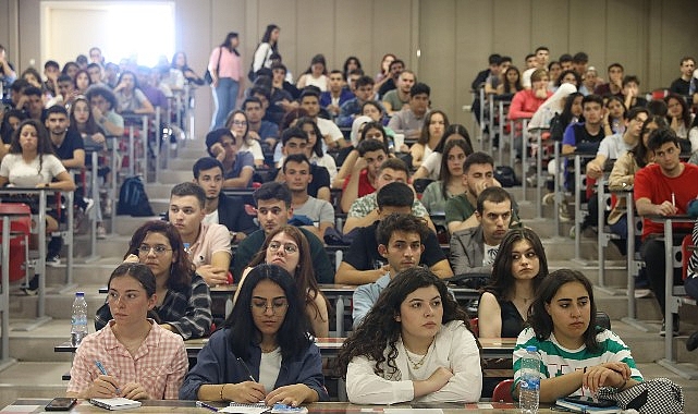 deu-2026-yksde-de-tercihlerin-gozdesi-oldu.jpg