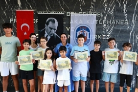 efes-selcuklu-cocuklar-yaz-okulunda-teknolojinin-dilini-ogrendi.jpg