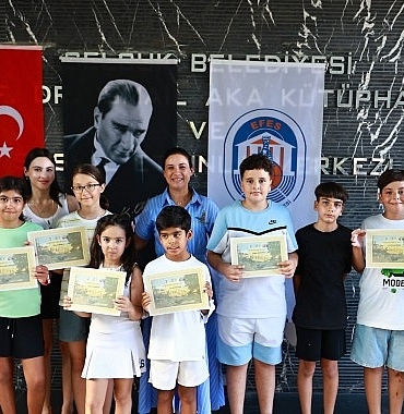 efes-selcuklu-cocuklar-yaz-okulunda-teknolojinin-dilini-ogrendi.jpg