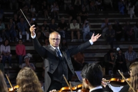 gelecegin-muzisyenlerinden-korkutelinde-muzik-ziyafeti.jpg
