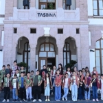 genc-komek-yaz-okulu-ogrencileri-sehrin-kalbinde-yolculuk-yapti.jpg