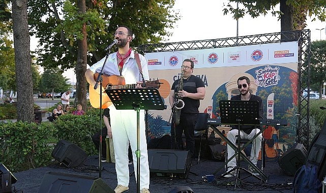 maltepede-sureyya-plajinda-muzik-ziyafeti.jpg
