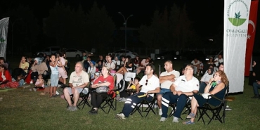 osmangazide-yildizlarin-altinda-gozlem-dolu-gece.jpg