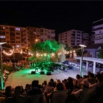 zeytin-agacinin-altinda-gece-makami-ezgileri.jpg